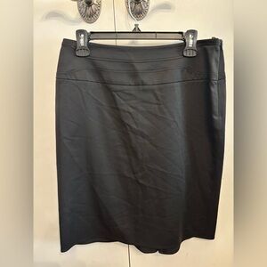Giorgio Armani Wool/Silk Blend Black Pencil Skirt size 44